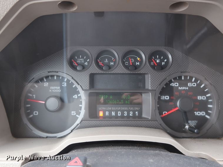 image for item GD9980 2009 Ford F550 Super Duty XL SuperCab service truck