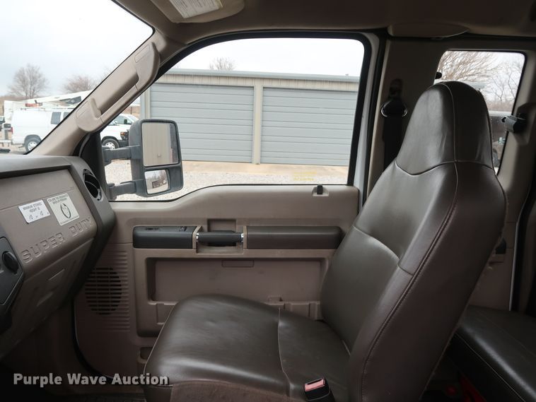 image for item GD9980 2009 Ford F550 Super Duty XL SuperCab service truck