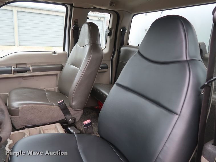 image for item GD9980 2009 Ford F550 Super Duty XL SuperCab service truck