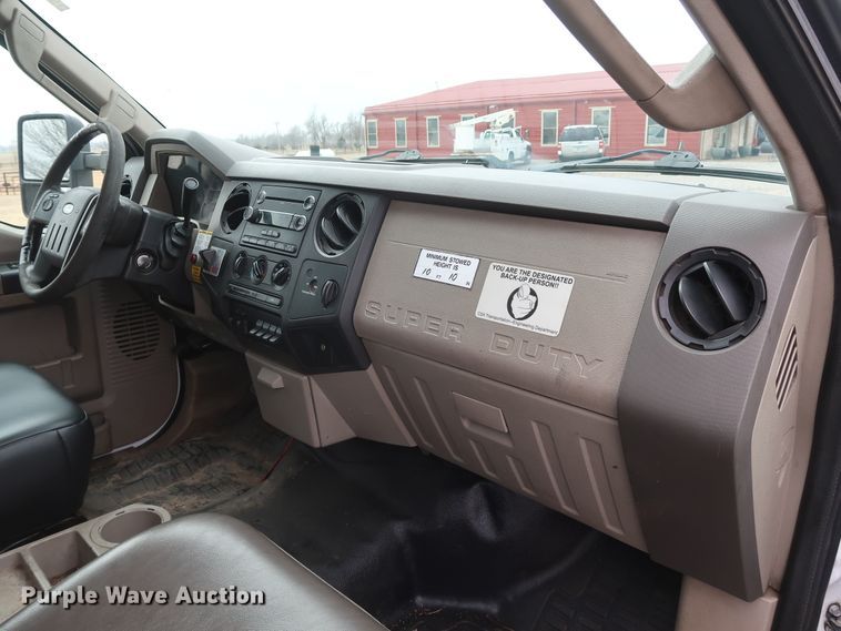 image for item GD9980 2009 Ford F550 Super Duty XL SuperCab service truck