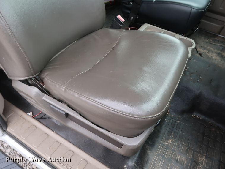 image for item GD9980 2009 Ford F550 Super Duty XL SuperCab service truck