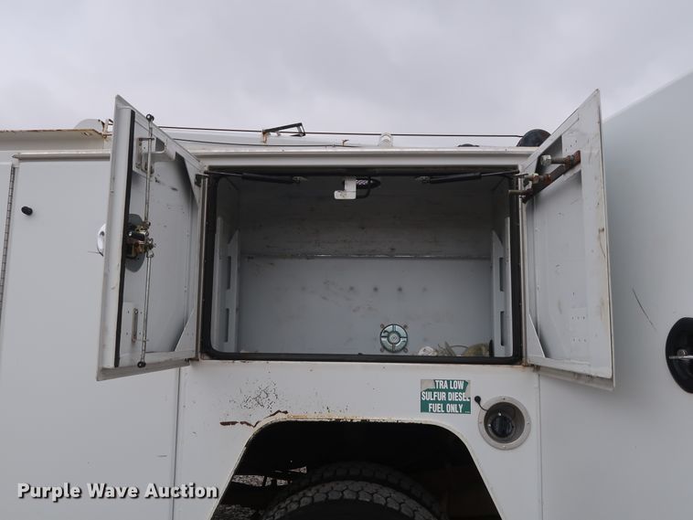 image for item GD9980 2009 Ford F550 Super Duty XL SuperCab service truck