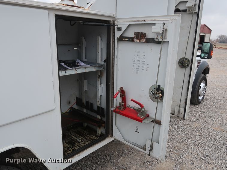 image for item GD9980 2009 Ford F550 Super Duty XL SuperCab service truck