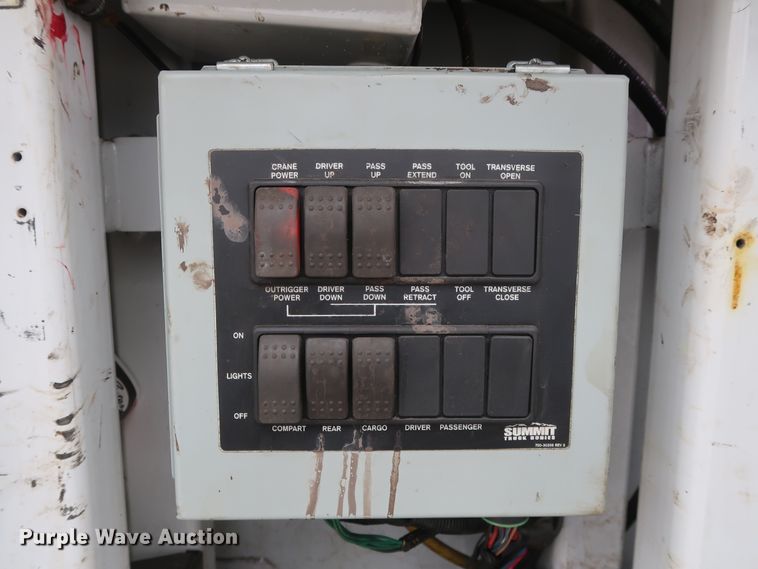 image for item GD9980 2009 Ford F550 Super Duty XL SuperCab service truck