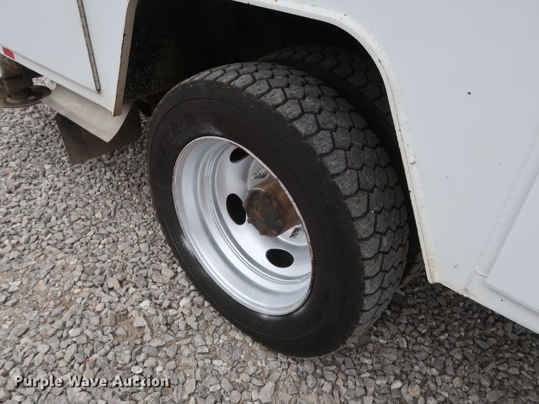 image for item GD9980 2009 Ford F550 Super Duty XL SuperCab service truck