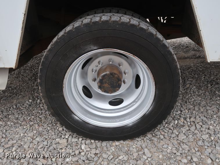 image for item GD9980 2009 Ford F550 Super Duty XL SuperCab service truck