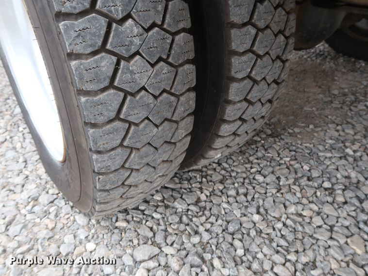 image for item GD9980 2009 Ford F550 Super Duty XL SuperCab service truck