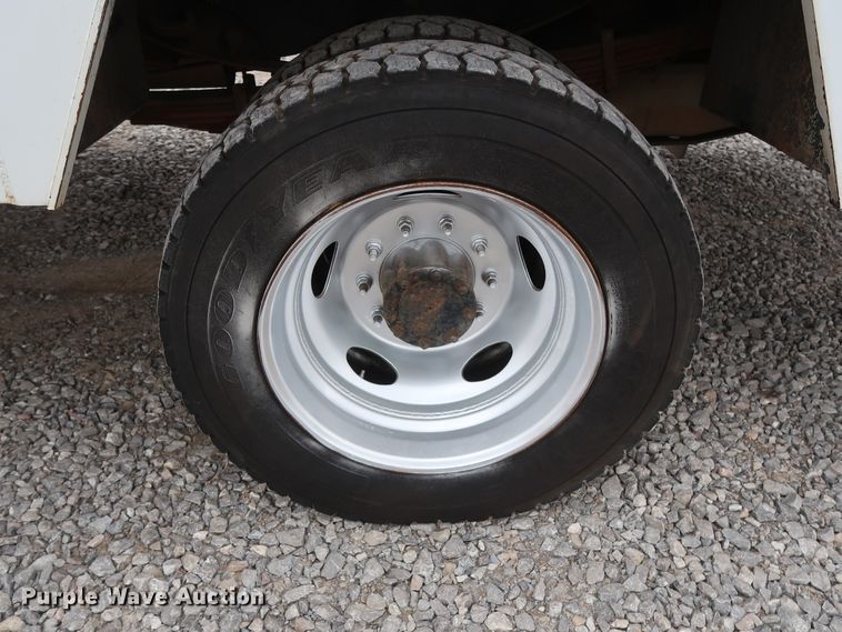 image for item GD9980 2009 Ford F550 Super Duty XL SuperCab service truck