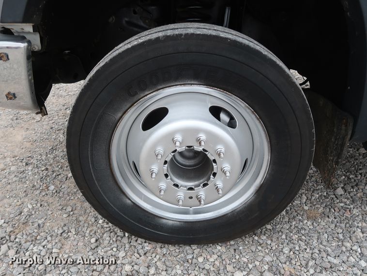 image for item GD9980 2009 Ford F550 Super Duty XL SuperCab service truck