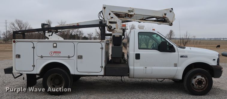 image for item GD9990 1999 Ford F450 Super Duty XL bucket truck