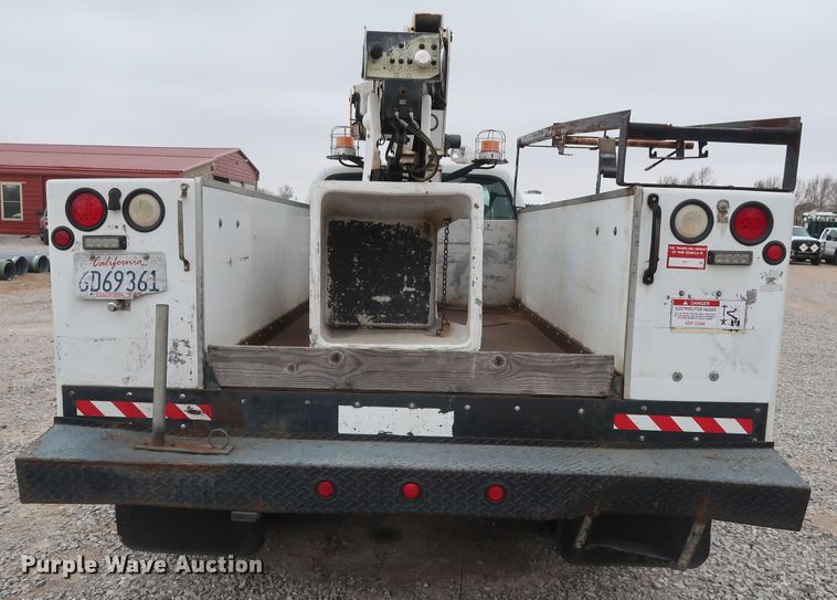 image for item GD9990 1999 Ford F450 Super Duty XL bucket truck
