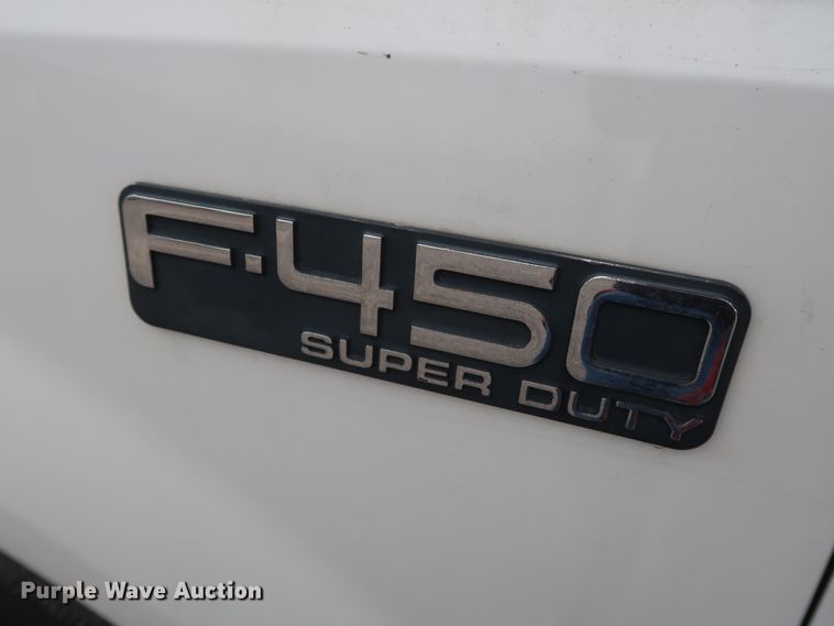 image for item GD9990 1999 Ford F450 Super Duty XL bucket truck