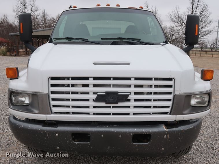 image for item GD9992 2008 Chevrolet C4500 utility truck