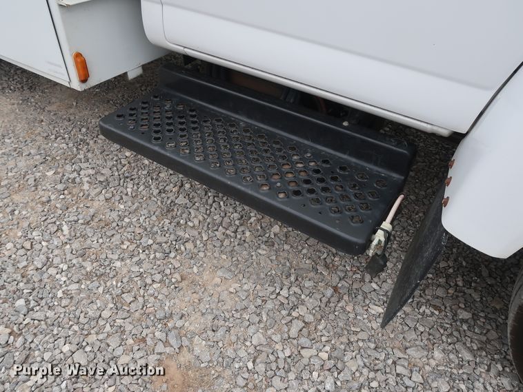 image for item GD9992 2008 Chevrolet C4500 utility truck