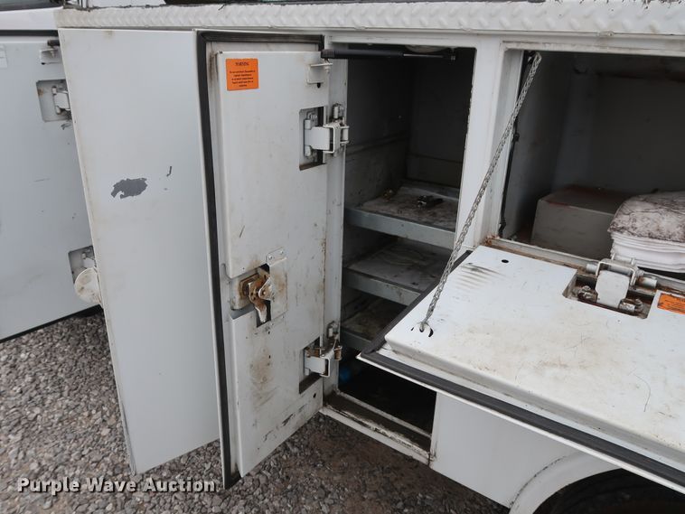 image for item GD9992 2008 Chevrolet C4500 utility truck