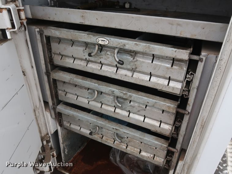 image for item GD9992 2008 Chevrolet C4500 utility truck