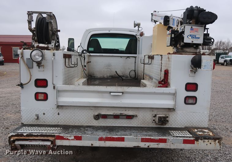 image for item GD9992 2008 Chevrolet C4500 utility truck