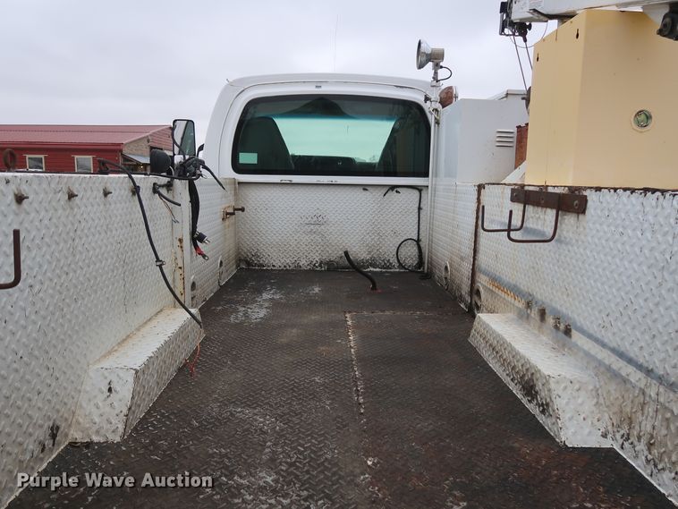 image for item GD9992 2008 Chevrolet C4500 utility truck