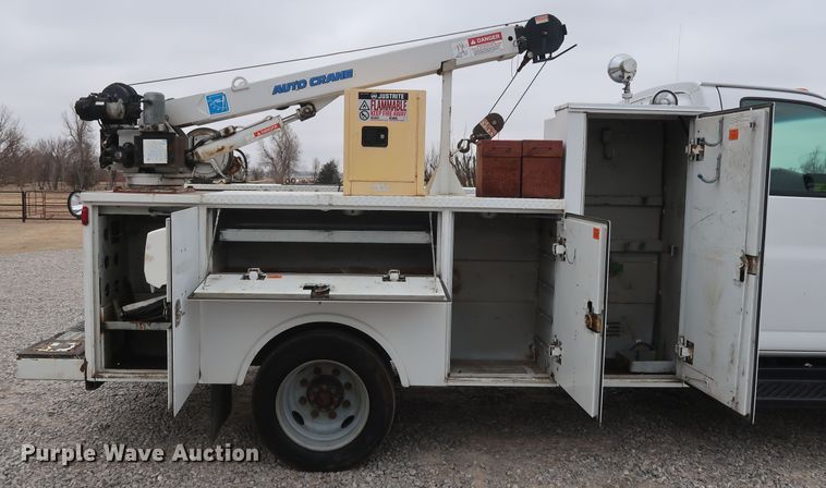 image for item GD9992 2008 Chevrolet C4500 utility truck