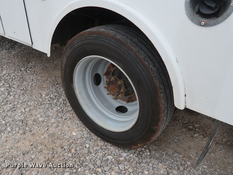 image for item GD9992 2008 Chevrolet C4500 utility truck