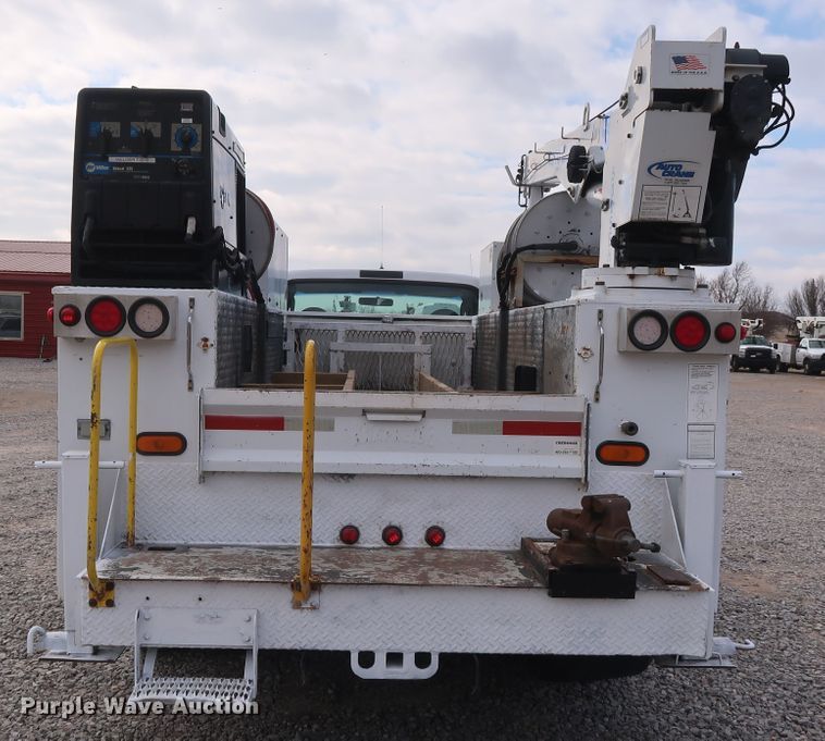 image for item GD9993 2005 Ford F550 Super Duty XL service truck