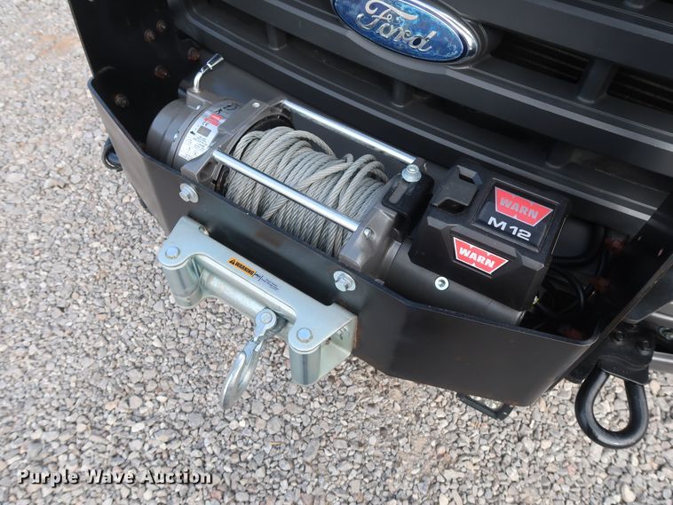 image for item GD9993 2005 Ford F550 Super Duty XL service truck