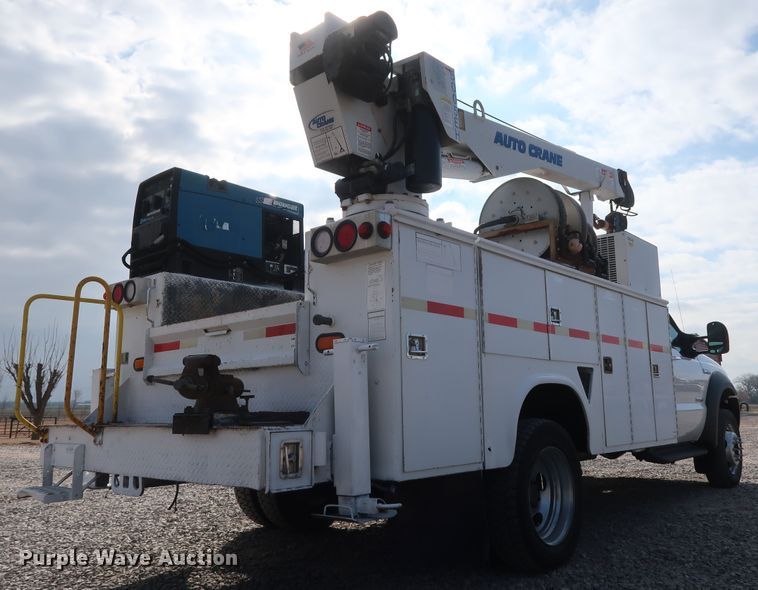 image for item GD9993 2005 Ford F550 Super Duty XL service truck