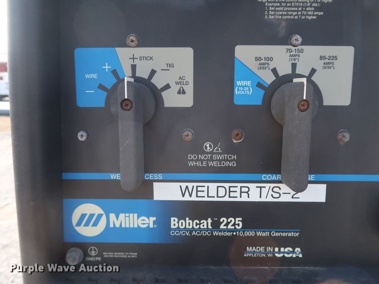 image for item GD9993 2005 Ford F550 Super Duty XL service truck