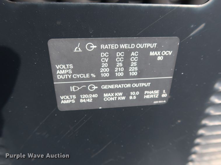 image for item GD9993 2005 Ford F550 Super Duty XL service truck