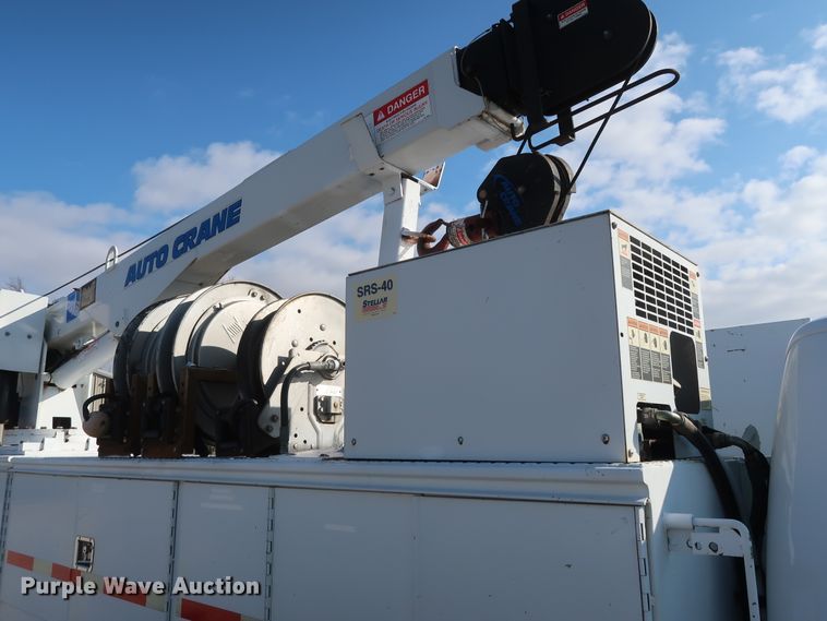 image for item GD9993 2005 Ford F550 Super Duty XL service truck