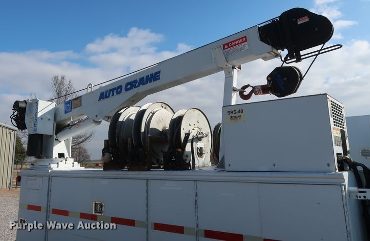 image for item GD9993 2005 Ford F550 Super Duty XL service truck