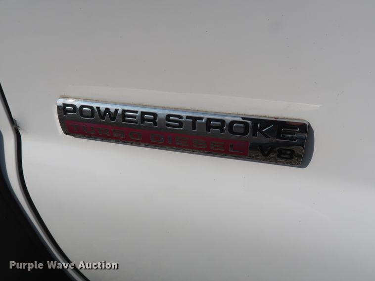 image for item GD9993 2005 Ford F550 Super Duty XL service truck
