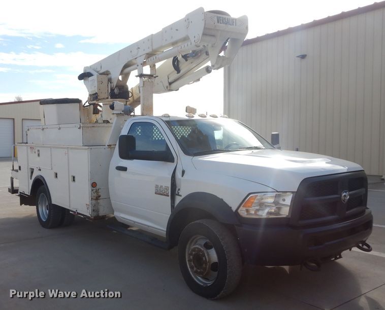 image for item GE9181 2015 Dodge Ram 5500HD bucket truck