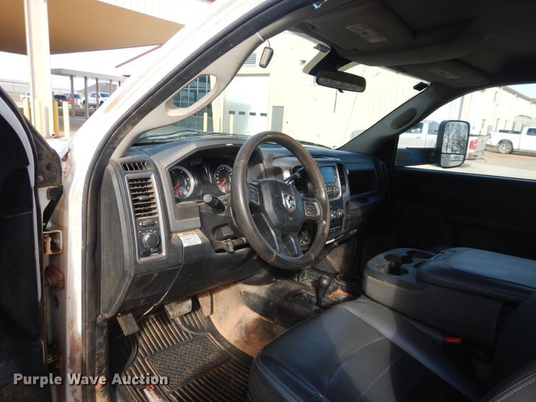 image for item GE9181 2015 Dodge Ram 5500HD bucket truck