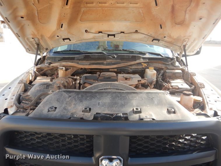 image for item GE9181 2015 Dodge Ram 5500HD bucket truck