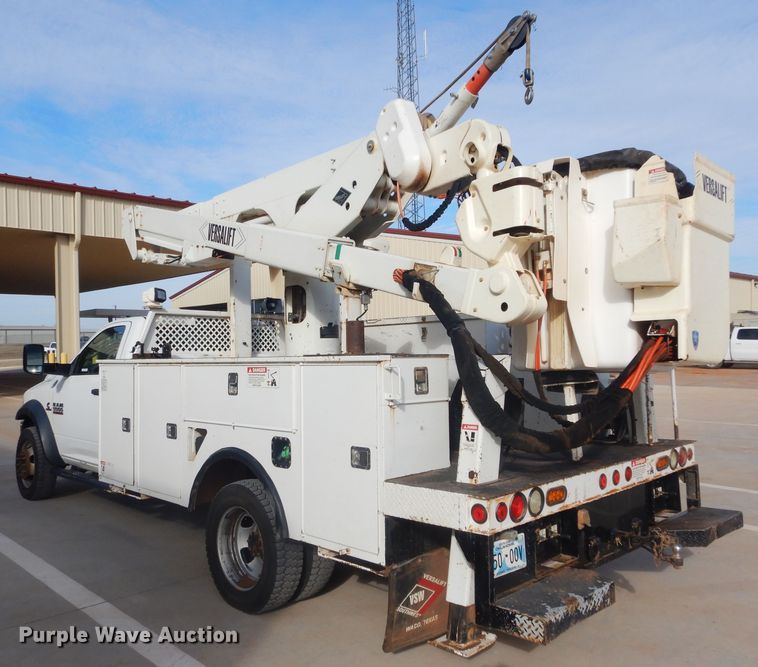image for item GE9181 2015 Dodge Ram 5500HD bucket truck