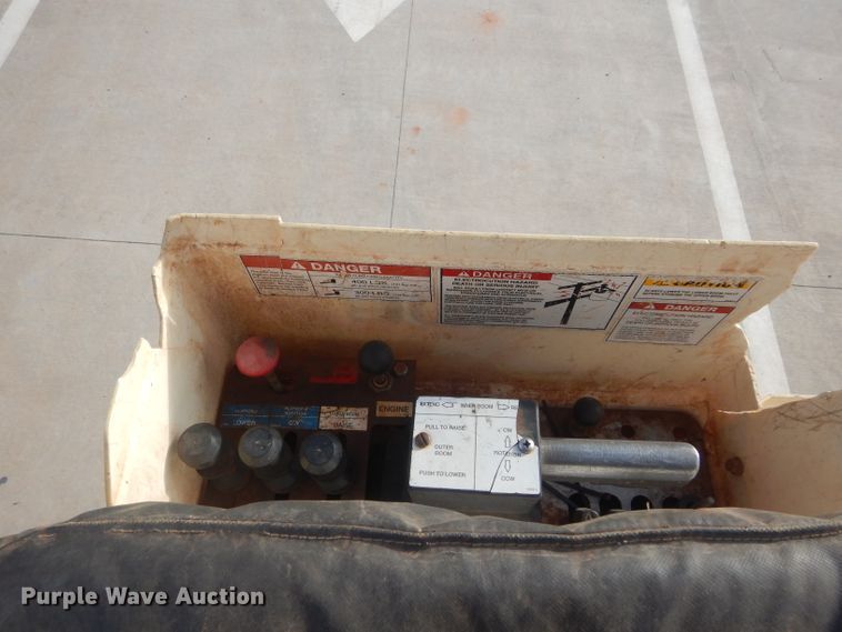 image for item GE9181 2015 Dodge Ram 5500HD bucket truck