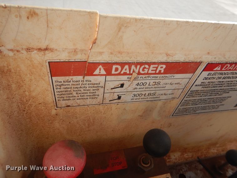 image for item GE9181 2015 Dodge Ram 5500HD bucket truck