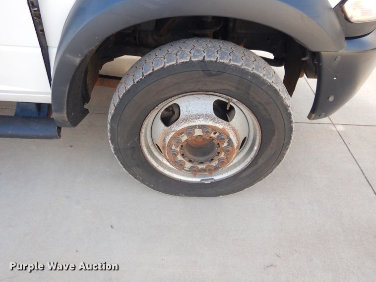 image for item GE9181 2015 Dodge Ram 5500HD bucket truck