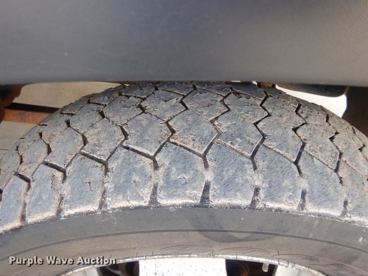 image for item GE9181 2015 Dodge Ram 5500HD bucket truck