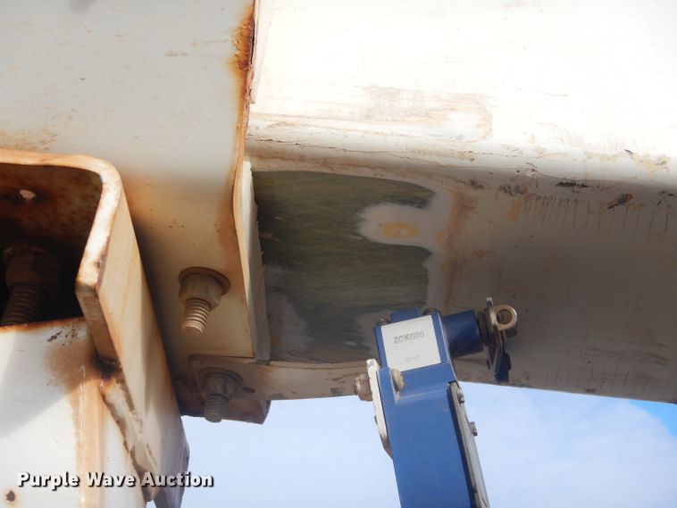 image for item GE9181 2015 Dodge Ram 5500HD bucket truck