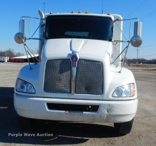 image for item GF9077 2012 Kenworth T270 delivery truck