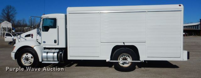 image for item GF9077 2012 Kenworth T270 delivery truck