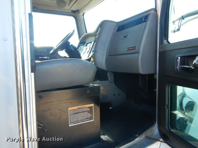 image for item GF9077 2012 Kenworth T270 delivery truck