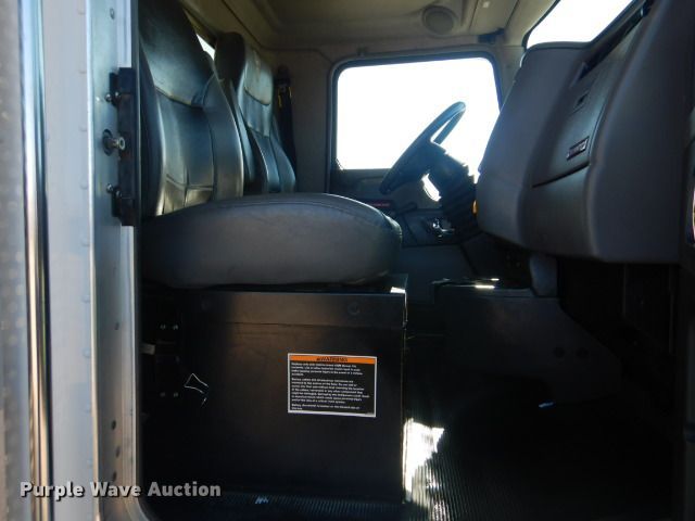 image for item GF9077 2012 Kenworth T270 delivery truck