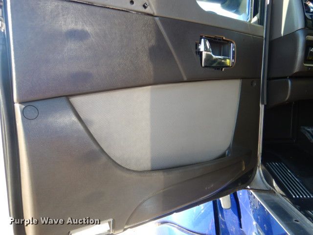 image for item GF9078 2012 Kenworth T660 semi truck