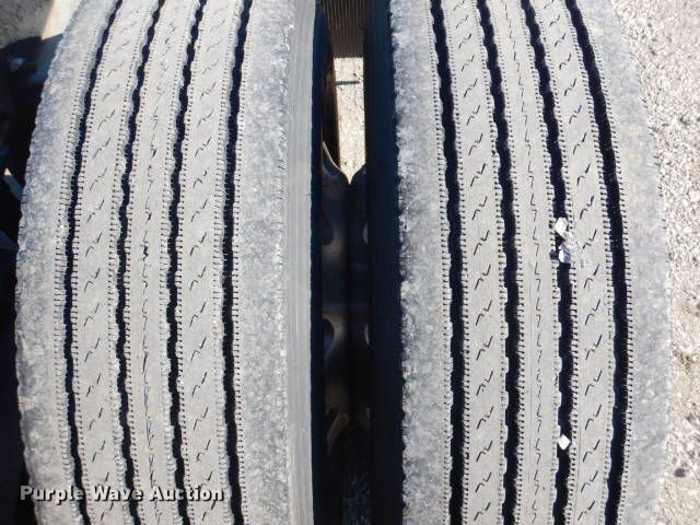 image for item GF9078 2012 Kenworth T660 semi truck