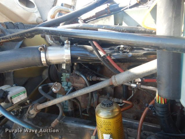 image for item GF9091 2006 Freightliner Columbia semi truck