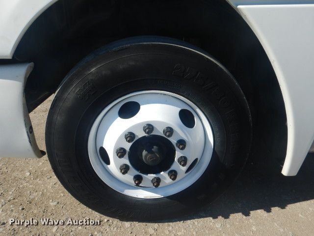 image for item GF9091 2006 Freightliner Columbia semi truck