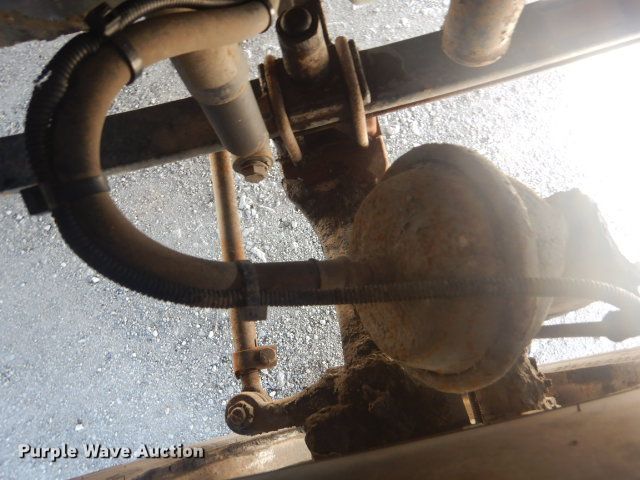 image for item GF9091 2006 Freightliner Columbia semi truck